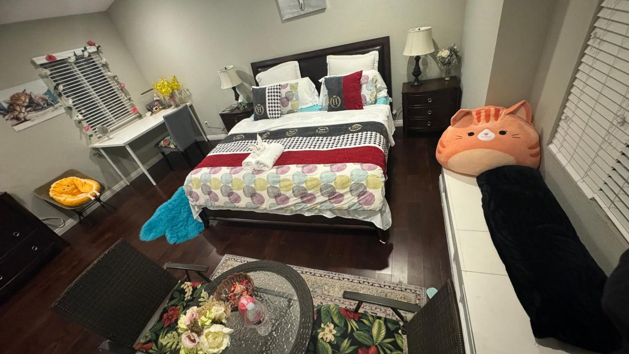 King Bed Big Room 奇诺岗 外观 照片