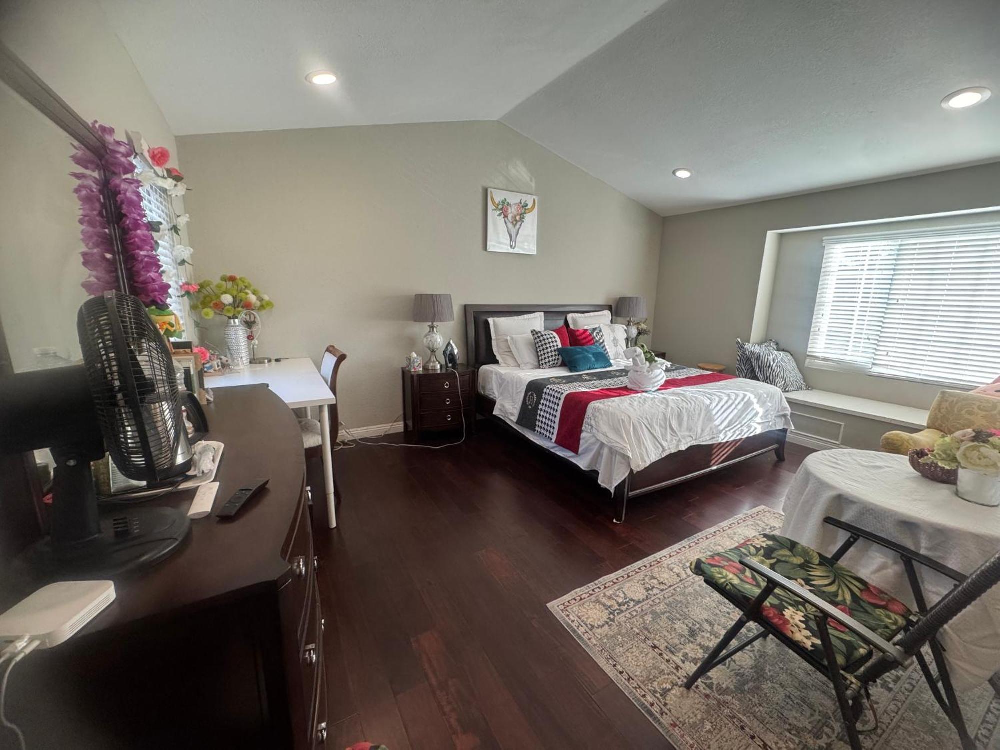 King Bed Big Room 奇诺岗 外观 照片